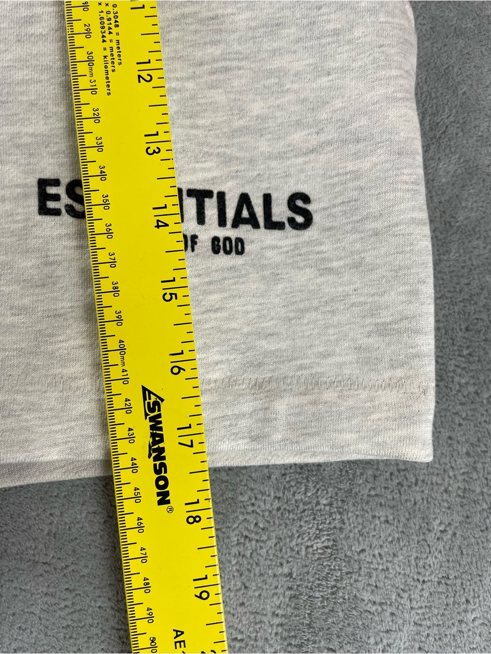 Fear of God Essentials Shorts Gray Cotton Polyester Fleece, Pockets Drawstrings - Picture 8 of 14